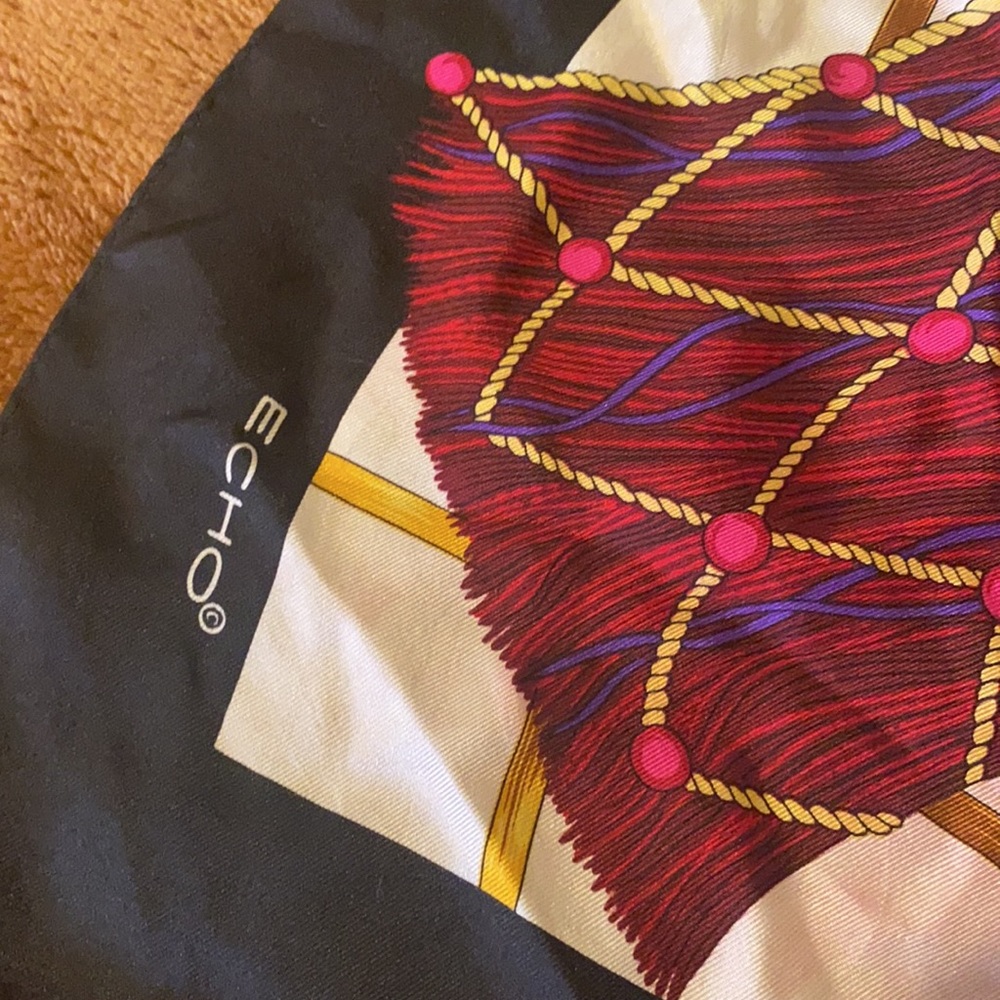 Lot of scars and bandanna. Beautiful head scarves from brands honey, echo, - Picture 3 of 12